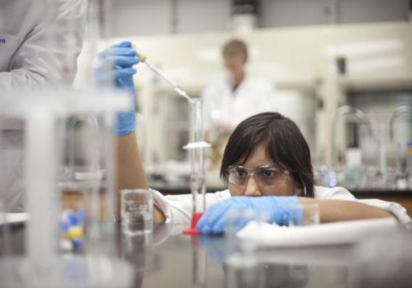 Students working in a science lab